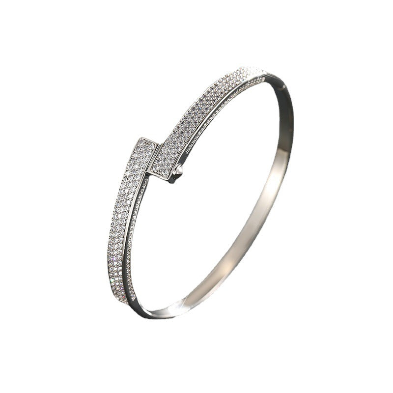 14K GOLD PLATED BRACELET/BANGLE